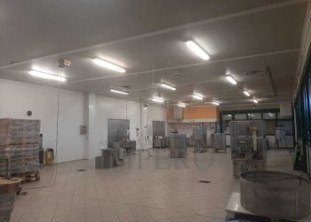 vano - Locale Commerciale Via Braie 1, Camporosso - foto 4