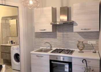 IMG_1324.jpeg - Two-room apartment Via Gaetano Donizetti 15, Torino (neighborhood San Salvario) - photo 1