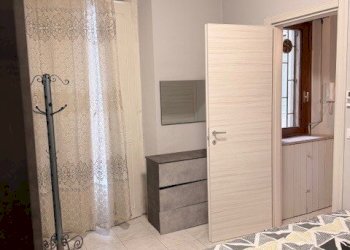 IMG_1319.jpeg - Two-room apartment Via Gaetano Donizetti 15, Torino (neighborhood San Salvario) - photo 8