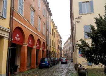 IMG_20240228_110446.jpg - Appartamento Rua dei Frati Minori, Modena (zona Circoscrizione 1) - foto 2