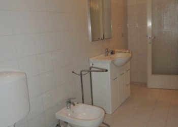 DSCN9275.JPG - Appartamento Rua dei Frati Minori, Modena (zona Circoscrizione 1) - foto 21