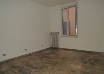 DSCN9273.JPG - Appartamento Rua dei Frati Minori, Modena (zona Circoscrizione 1) - foto 24