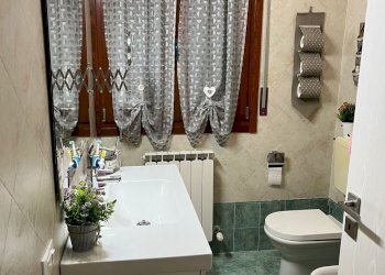 4d16d8ab-a4ac-471f-b4ad-5d59f0f45154.JPG - Appartamento Rovigo - foto 20