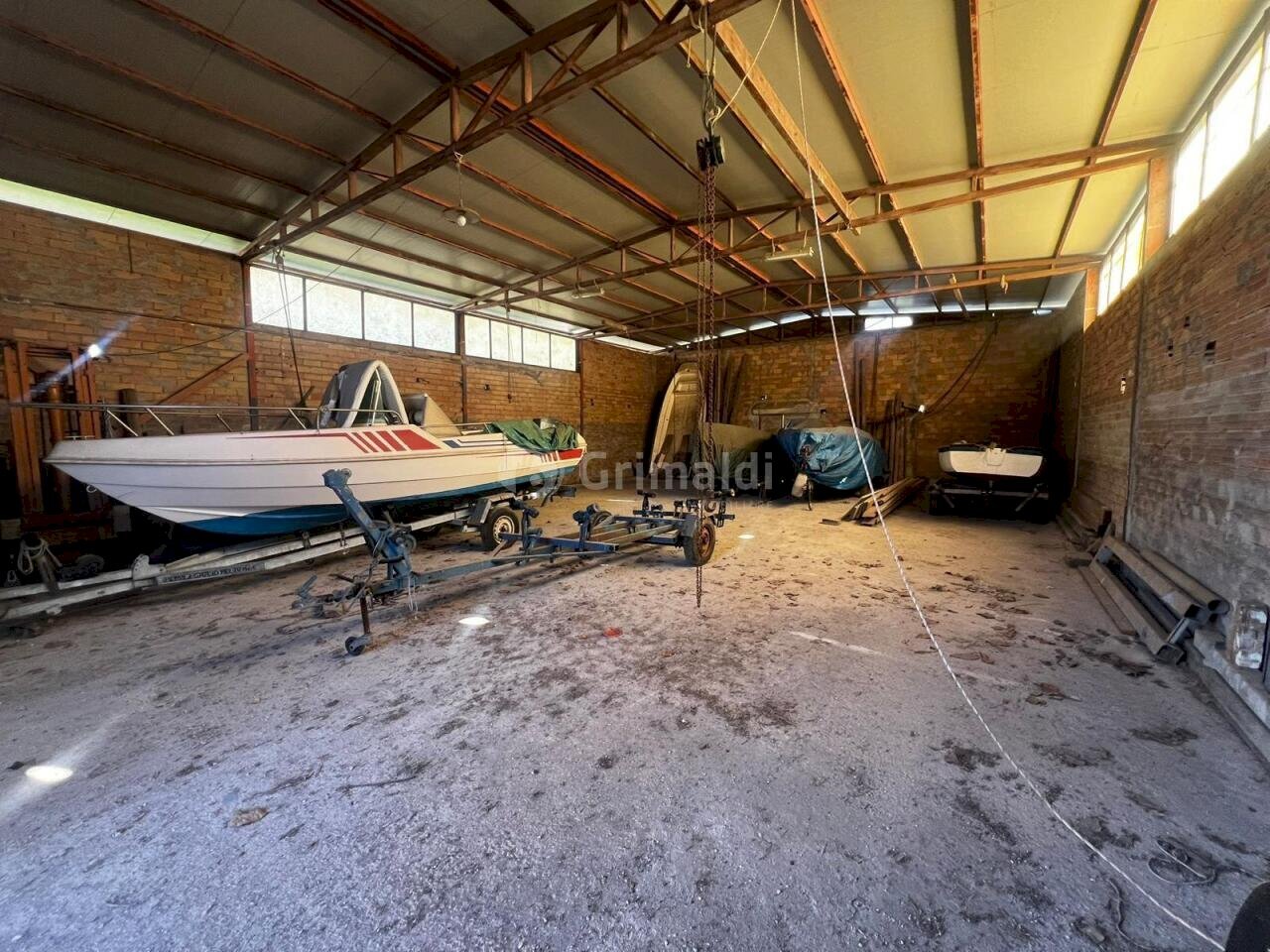 20bd71d8-7f8c-4d70-ac29-1671948809cb.jpg - Magazzino Via del Combattente 1, Anzio - foto 3