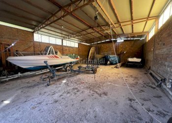 20bd71d8-7f8c-4d70-ac29-1671948809cb.jpg - Magazzino Via del Combattente 1, Anzio - foto 3