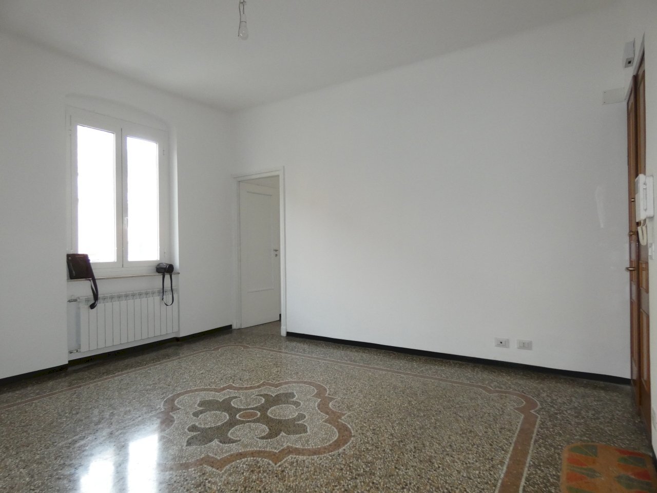 SALA (2).JPG - Apartment Corso Alessandro de Stefanis 42, Genova (neighborhood Staglieno) - photo 2