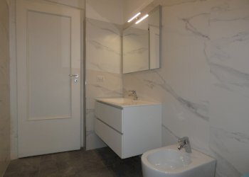 BAGNO (3).JPG - Appartamento Corso Alessandro de Stefanis 42, Genova (zona Staglieno) - foto 13