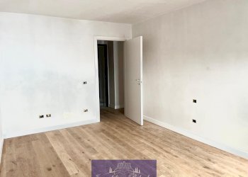 WhatsApp Image 2024-05-10 at 15.35.45.jpeg - Trilocale Via di Novoli, Firenze (zona Santa Maria Novella) - foto 12