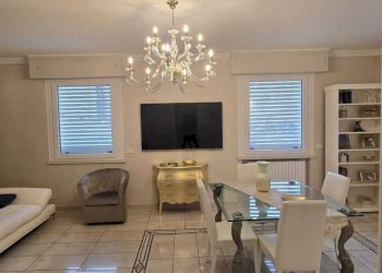 FOTO 27.jpg - Porzione di casa Viale Giuliano Dati, Rimini - foto 2