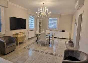 FOTO 35.jpg - Porzione di casa Viale Giuliano Dati, Rimini - foto 4