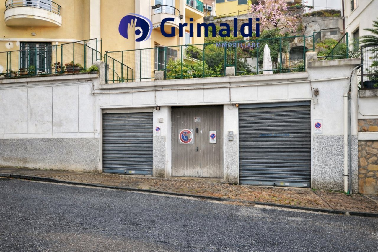 2.png - Box Via Torquato Tasso 189, Napoli (zona Vomero) - foto 2