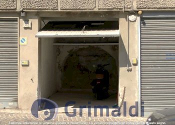 11.jpeg - Box Via Torquato Tasso 189, Napoli (zona Vomero) - foto 6