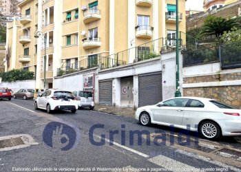 13.jpg - Box Via Torquato Tasso 189, Napoli (zona Vomero) - foto 7