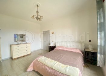 6.JPG - Trilocale Castel Volturno - foto 4