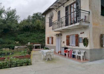 esterno - Casa indipendente Via Torbi 73, Ceranesi - foto 2