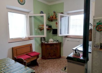 cucina pt - Casa indipendente Via Torbi 73, Ceranesi - foto 15