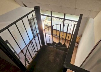 WhatsApp Image 2026-02-06 at 18.48.06 (4).jpeg - Magazzino Via Antonio Gramsci 59, Gravina di Catania - foto 9