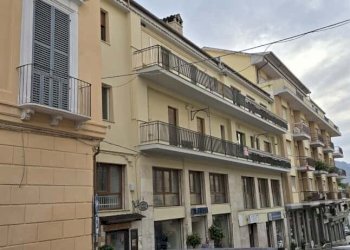 Quadrilocale Piazza Luca da Penne, 1, Penne - foto 2