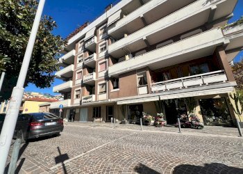 Quadrilocale Viale Gabriele D'Annunzio, Montesilvano - foto 1