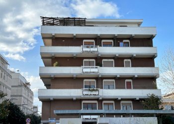 Quadrilocale Viale Gabriele D'Annunzio, Montesilvano - foto 2