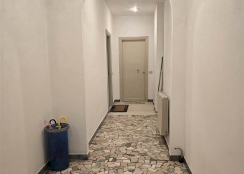 Two-room apartment Modena - photo 6