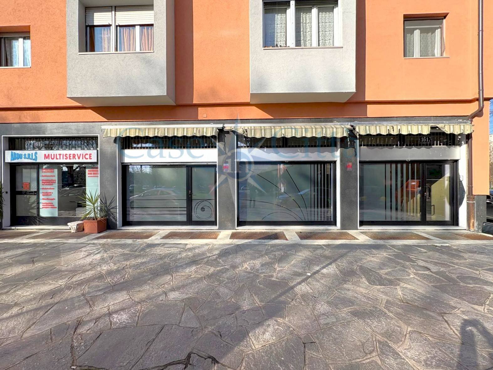 Commercial Premises Via Ugo Betti, 161, Milano (neighborhood Bonola) - photo 1