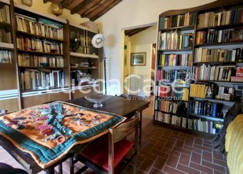 Villa Lucca (zona Balbano) - foto 24