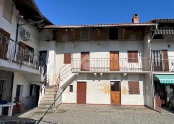 Rustic Canton Garda, Ivrea - photo 2