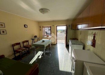 Rustic Canton Garda, Ivrea - photo 15