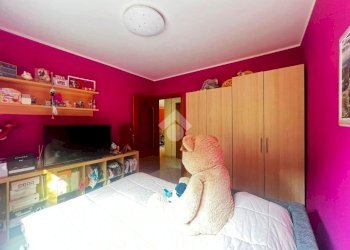 Four-room apartment Strada del Mondino, Castiglione Torinese - photo 22