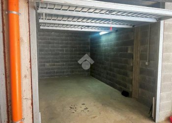 Four-room apartment Strada del Mondino, Castiglione Torinese - photo 28