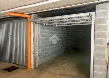 Four-room apartment Strada del Mondino, Castiglione Torinese - photo 29