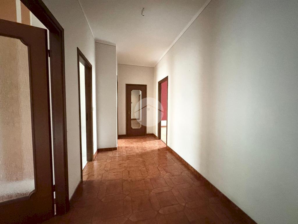 Four-room apartment Via Don Paviolo, Settimo Torinese - photo 3