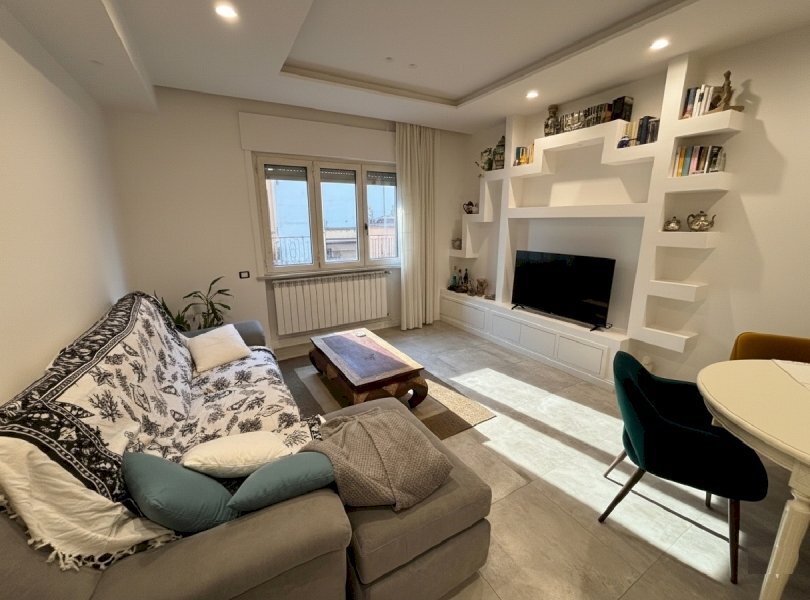 Appartamento Mondragone - foto 1