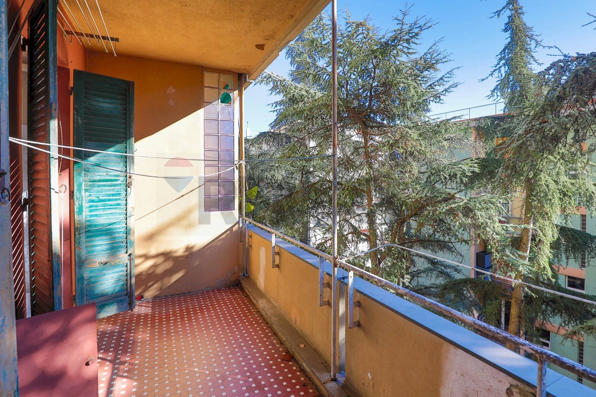 Two-room apartment Viale Virginia Centurione Bracelli, 58 
 Marassi, Genova (neighborhood Marassi) - photo 1