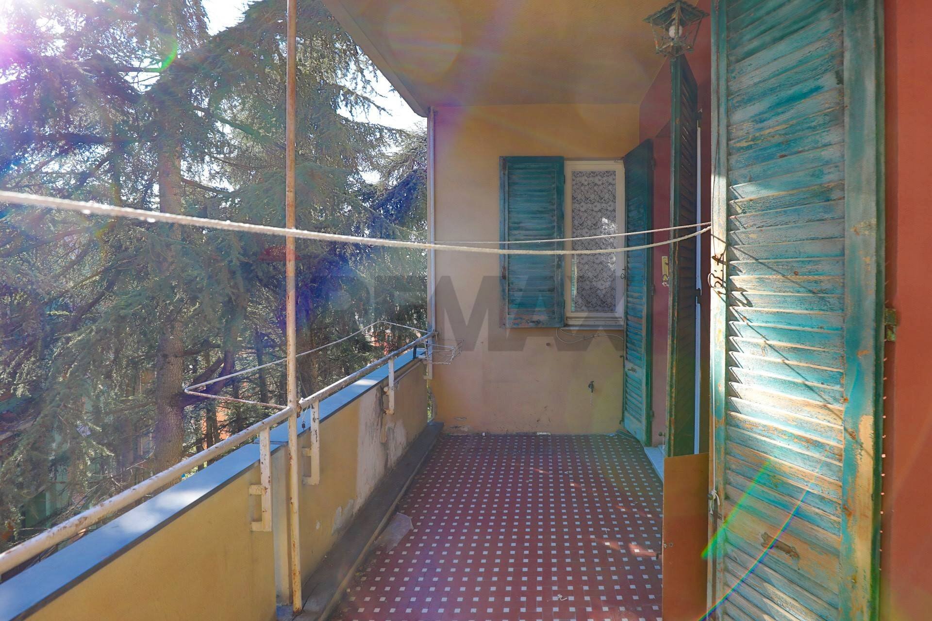 Two-room apartment Viale Virginia Centurione Bracelli, 58 
 Marassi, Genova (neighborhood Marassi) - photo 2
