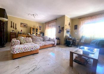 Appartamento Via Aosta, Borgofranco d'Ivrea - foto 3