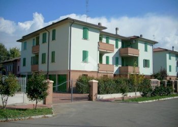 Trilocale Via luzi, Cadelbosco di Sopra - foto 1