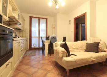 Trilocale Via luzi, Cadelbosco di Sopra - foto 4