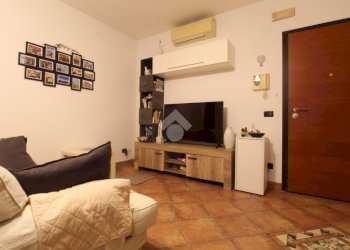 Trilocale Via luzi, Cadelbosco di Sopra - foto 9