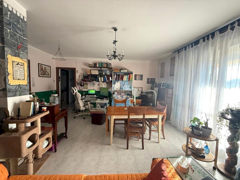 Apartment Via Sorelle Ministre della Carità, Trecate - photo 2