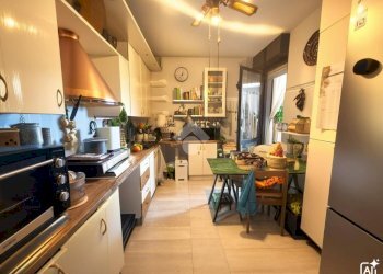 Appartamento Via Sorelle Ministre della Carità, Trecate - foto 5