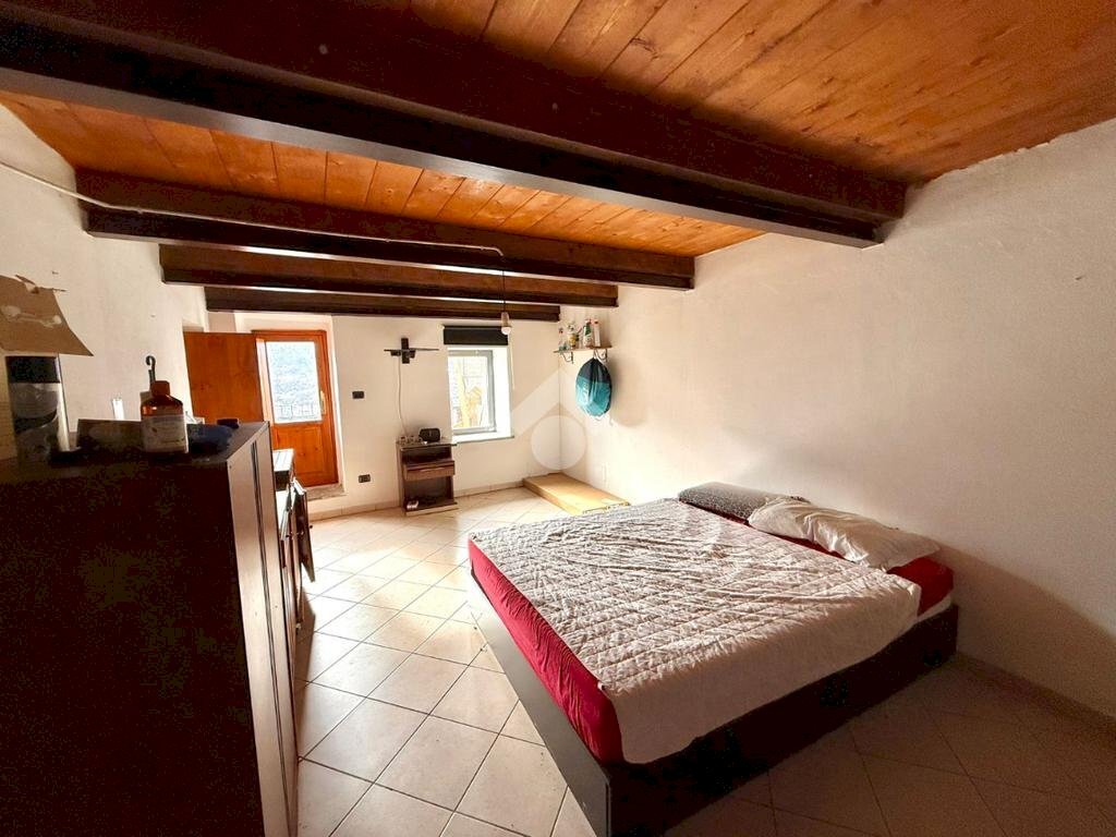 One-room apartment Frazione Baravex Dessous, Nus - photo 3