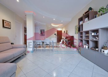 Foto 1 - Quadrilocale VIA FRUA
 
79/A, Saronno - foto 1