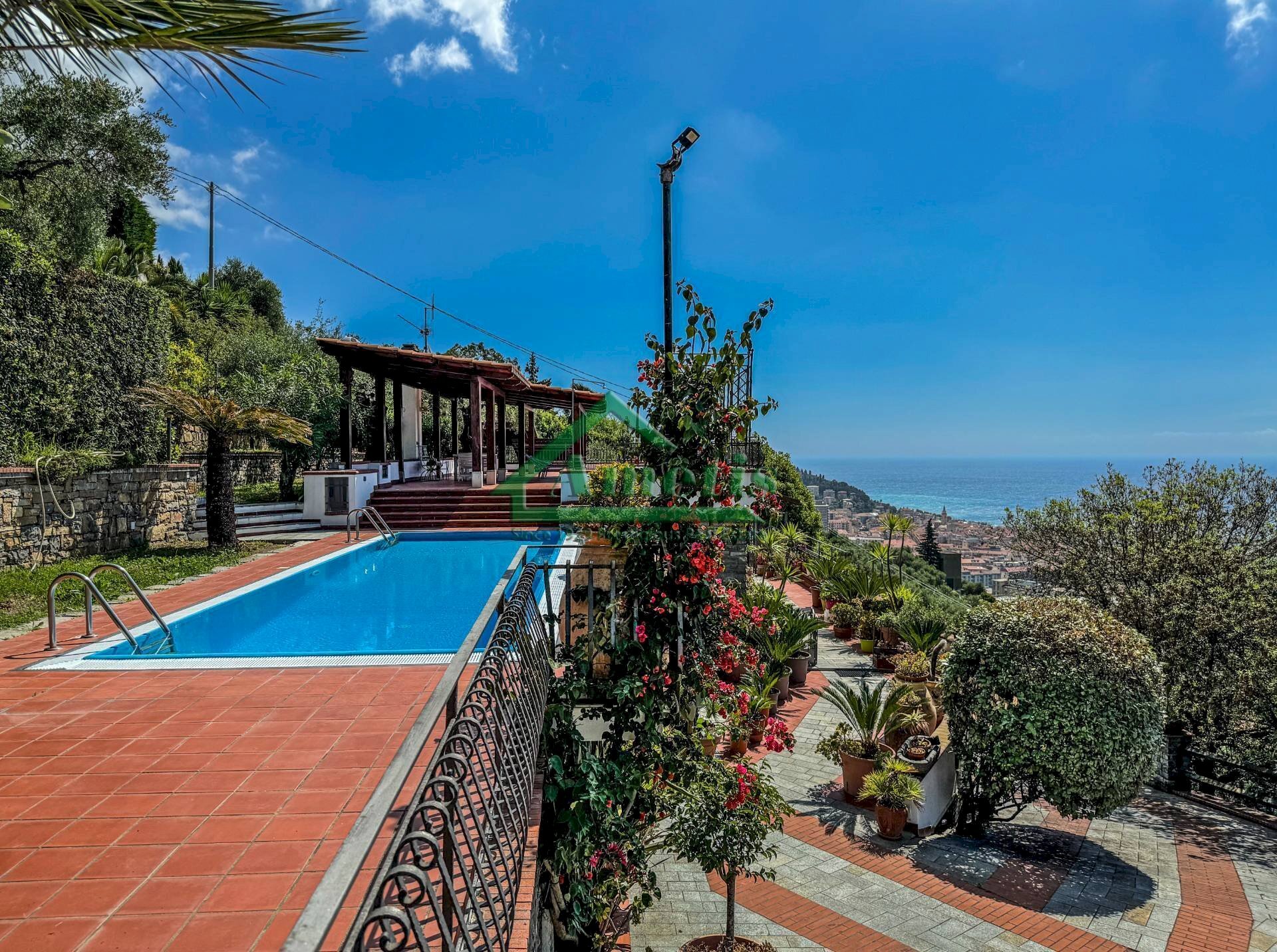 Foto 1 - Villa Imperia, Imperia - foto 1