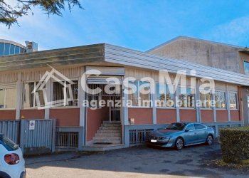 Foto 2 - Capannone Strada Provinciale Saronnese
 
10, Rescaldina - foto 2