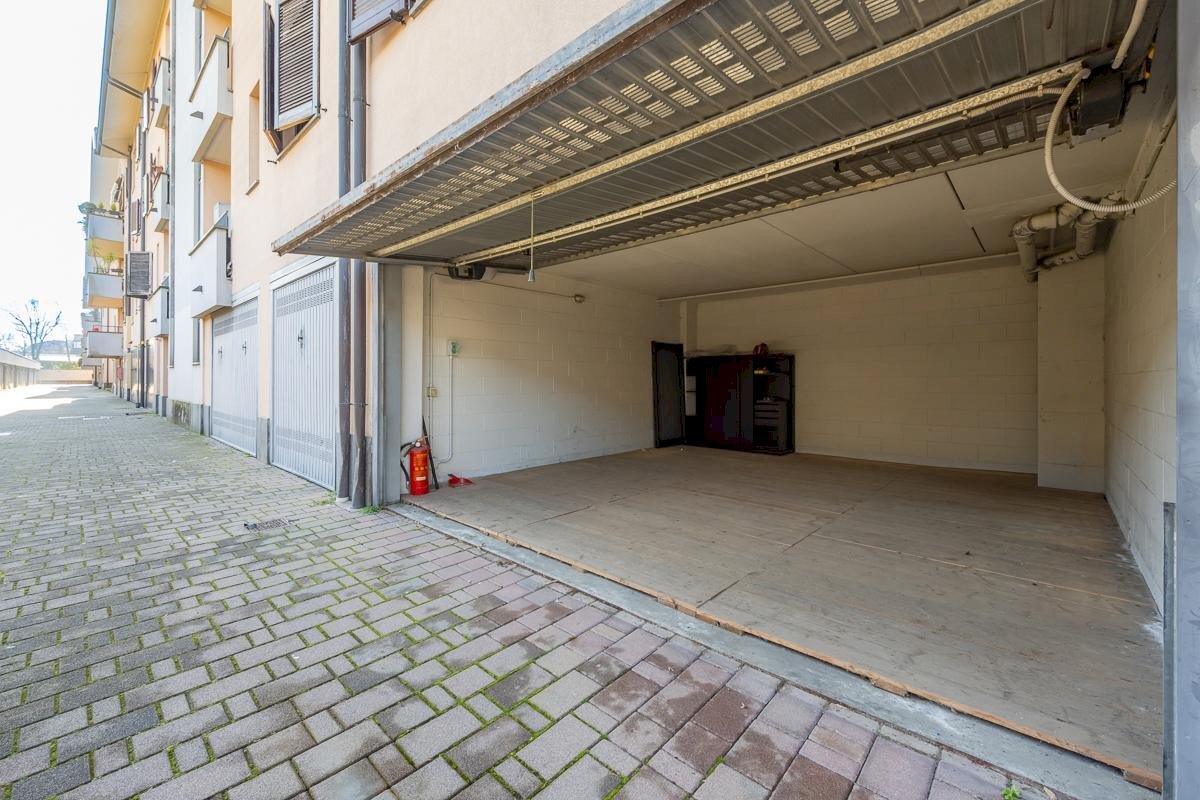 Box Peschiera Borromeo - foto 2