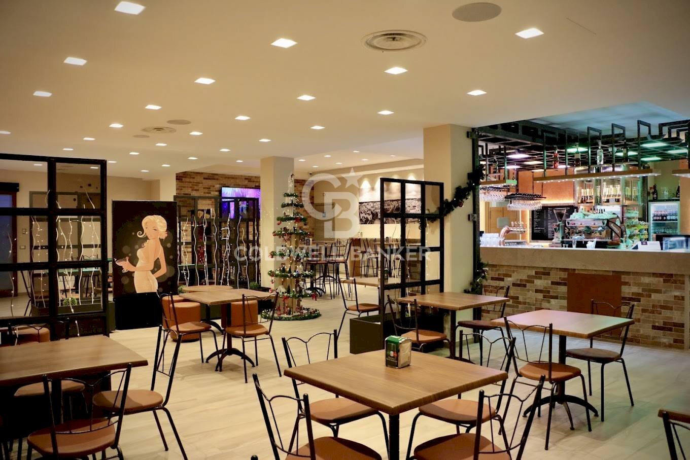 Foto 2 - Bar Tavola Calda - Fredda Piazza Pertini
 
11, Cisternino - foto 2