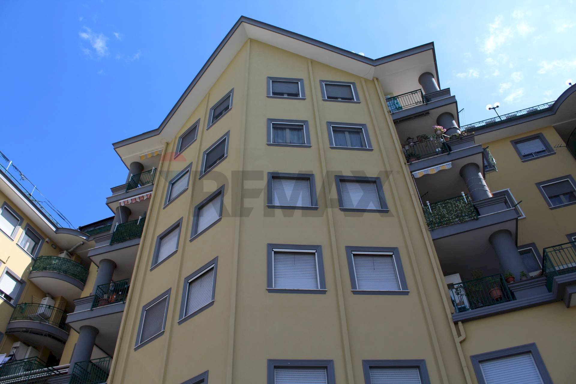 Edificio all\'aperto - Quadrilocale Via Giovanni Boccaccio
 
36, Casoria - foto 1