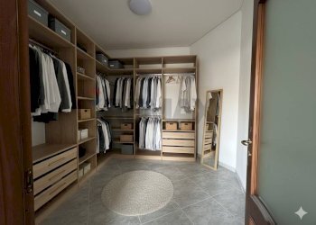 Cabina armadio - Quadrilocale Via Giovanni Boccaccio
 
36, Casoria - foto 10